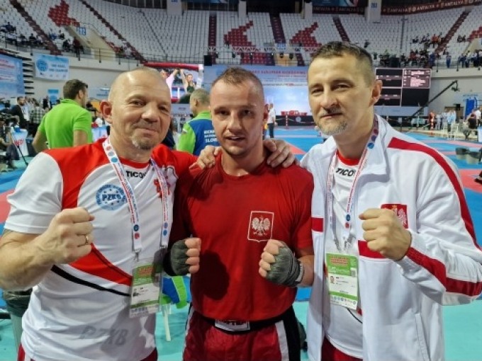 “Mistrzowie Polskiego Związku Kickboxingu” - ADRIAN DURMA_Mistrz Europy 2022 w formule Light Contact