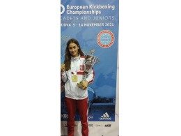 „Nadzieja Polskiego Związku Kickboxingu“ – Zuzanna Topór, Mistrzyni Europy Juniorek Młodszych K-1 w w wadze -56